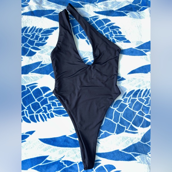 Selina Rae one piece - Picture 1 of 6